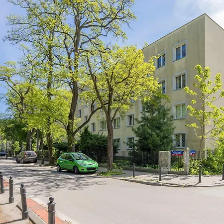 Modern & Bright Promenada Park Mokotow By Renters Apartment Warsaw