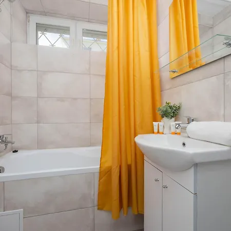 Apartment Modern & Bright Promenada Park Mokotow By Renters Warsaw